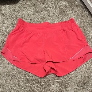 Lululemon Hotty Hot LR Lined Short 2.5"